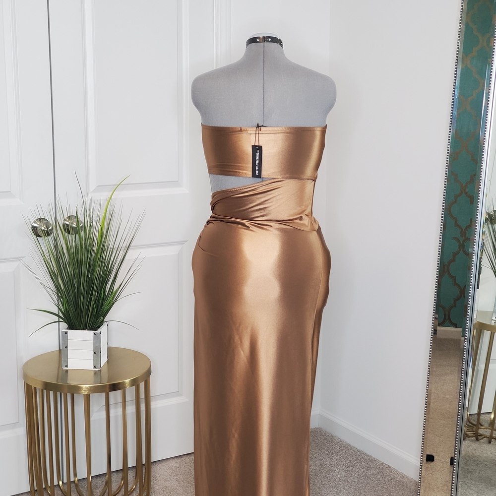 PrettyLittleThing Women's Satin Dress, Bronze (Size 10) - Picture 5 of 12